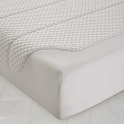 Tempur Cloud Deluxe 22 Memory Foam Mattress, Medium, Double